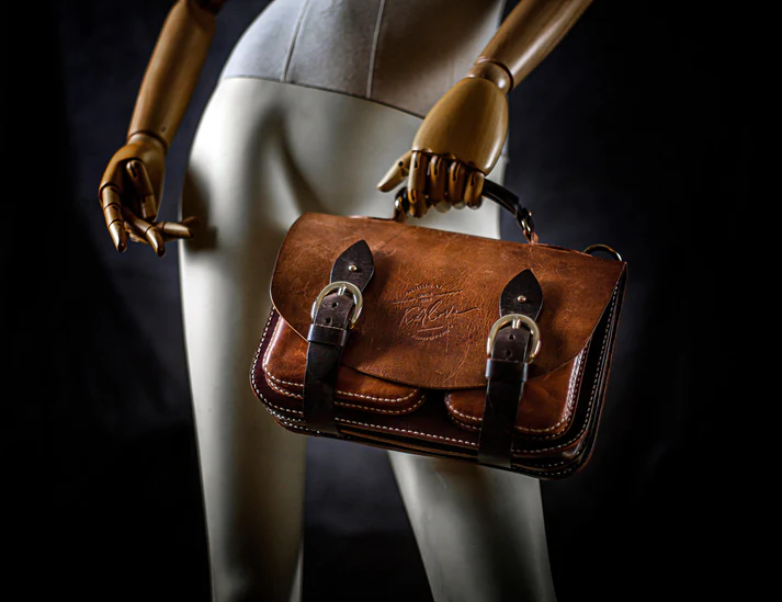 Бесплатные выкройки и лекала | Cognac M Briefcase by Karlova