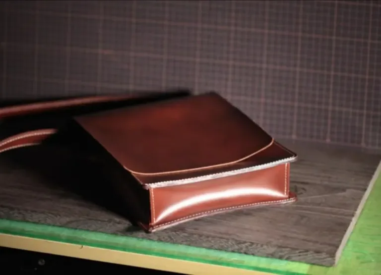 Мессенджер с клапаном — выкройка от Channel Fentai Leather | Бесплатные выкройки и лекала Мессенджер с клапаном — выкройка от Channel Fentai Leather