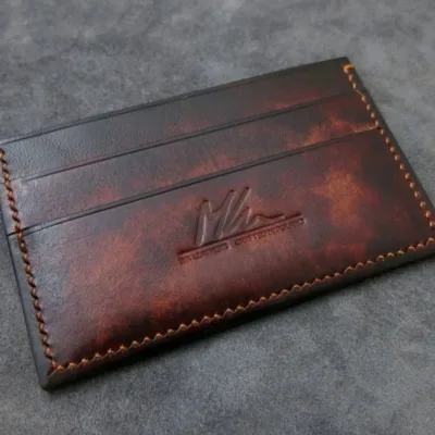 Картхолдер MK Leathers: 1 лист A4 и тест-квадрат 20×20 | Бесплатные выкройки и лекала Картхолдер MK Leathers: 1 лист A4 и тест-квадрат 20×20