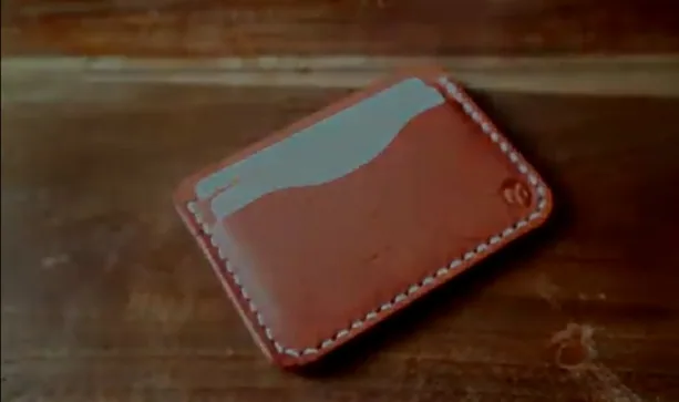 Картхолдер на одном листе Letter от Yommy Leather | Бесплатные выкройки и лекала Картхолдер на одном листе Letter от Yommy Leather